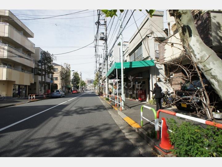 前面道路【妹尾ビル】