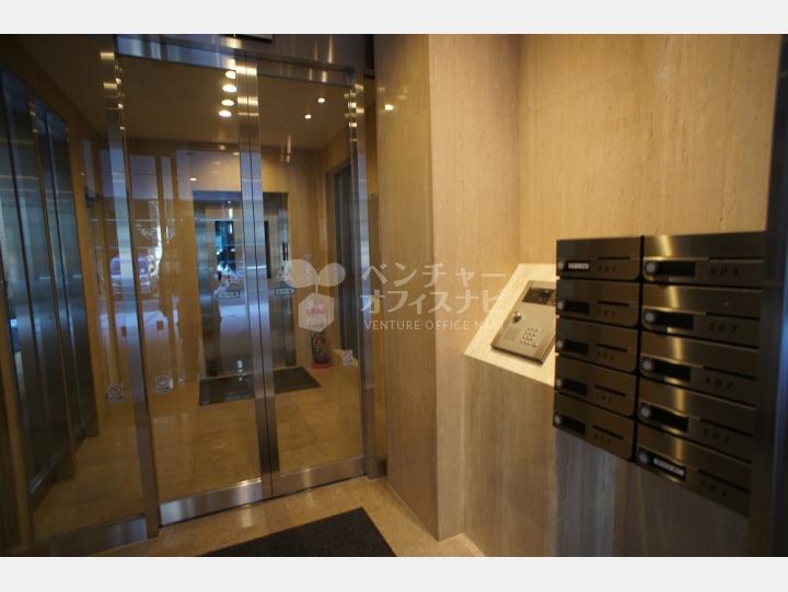 入口・メールボックス【アルモニー芝公園ビル】