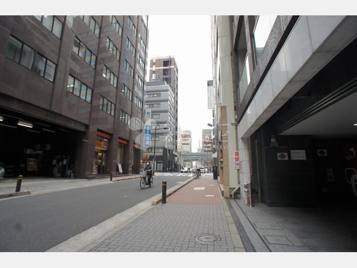 物件前通り 【VORT銀座residence】