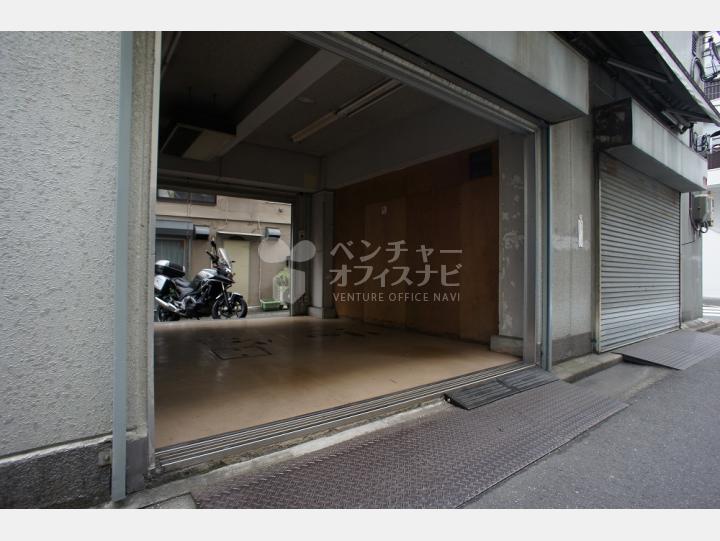 入口【日栄アルファビル】