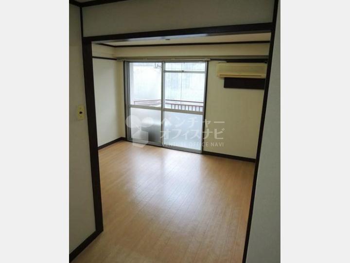 402室内写真3【シルバービル】