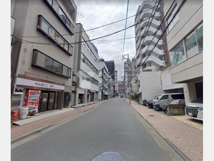 【前面道路】ジュピターファイブビル