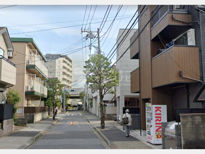 【前面道路】ルネコート五反野弐番館