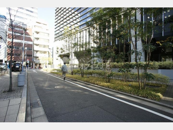 物件前通り【芝大門センタービル】