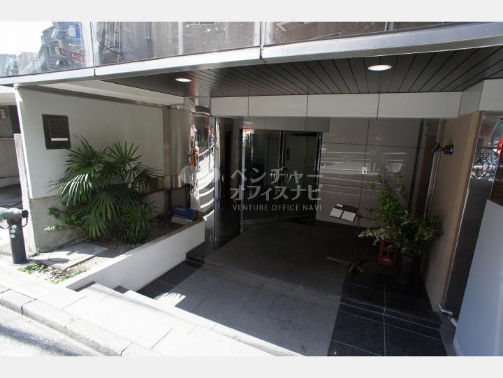 入口 【渋谷桜丘町ビル】