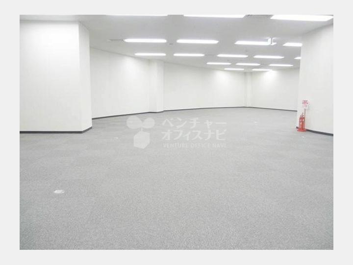 広々室内【ノアビル】