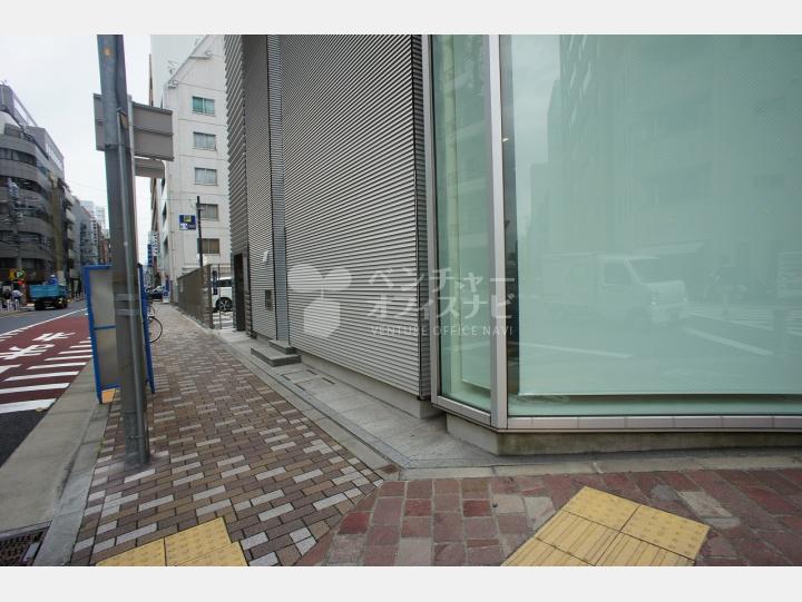 物件前 【汐留MKタワー】