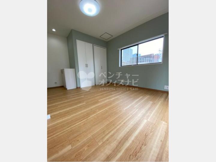 SOHOマンション【フジヒロビル 401号室】