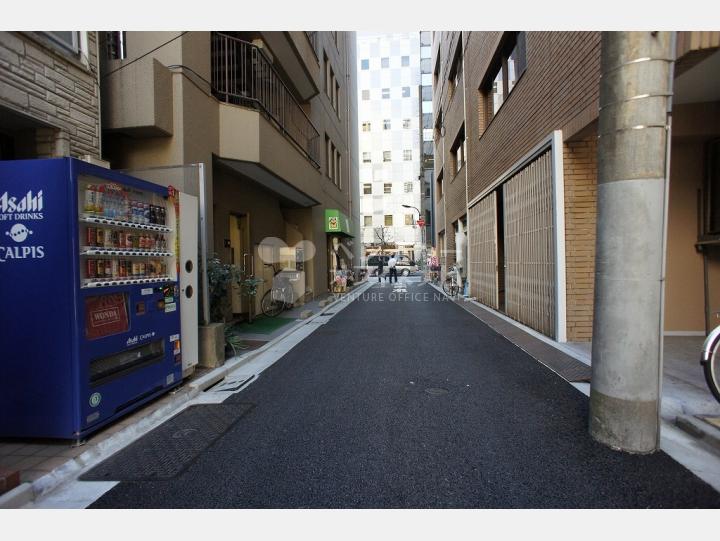 物件前通り【プレシャスコート虎ノ門】