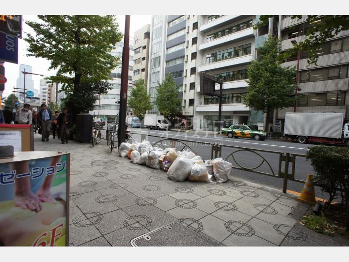 前面道路【大東京ビル】