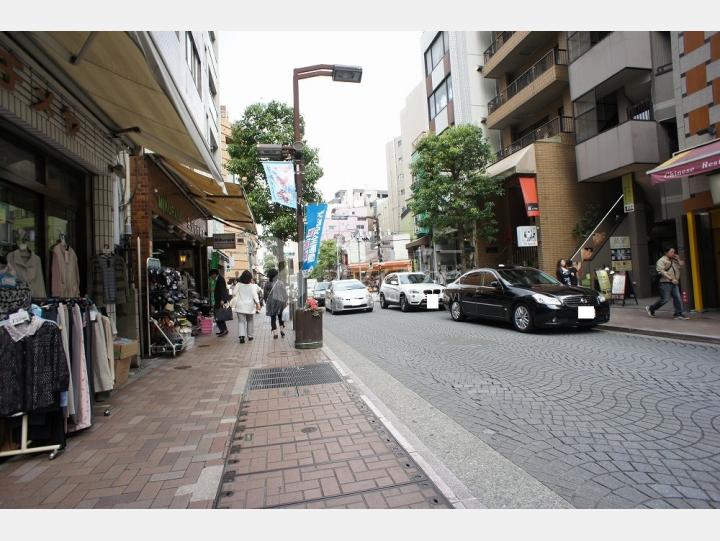 前面道路【深瀬ビル】