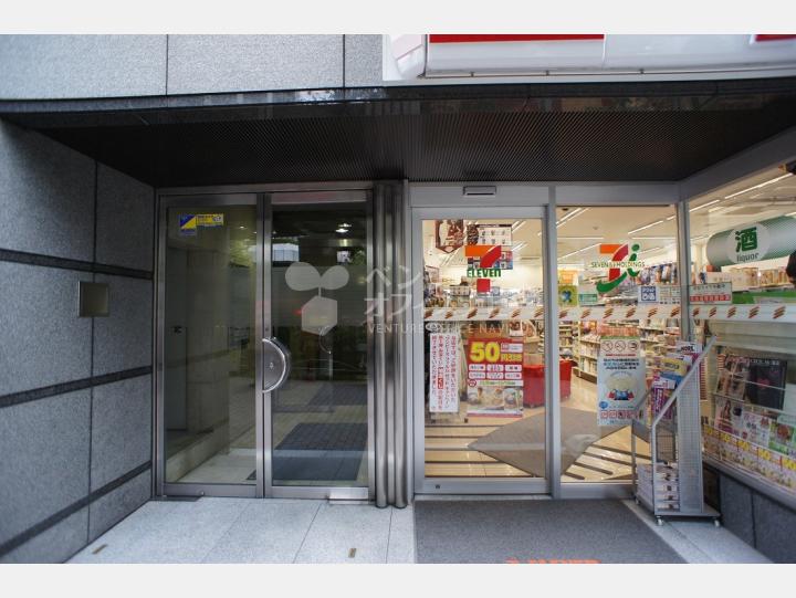 入口 【イースト渋谷ビル(EAST SHIBUYA BLDG)】