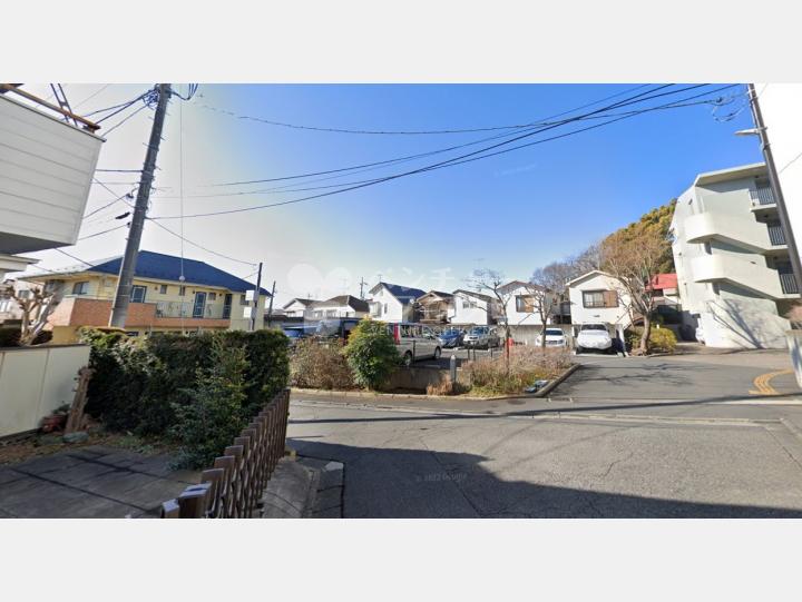 【前面道路】パティオ北町西館