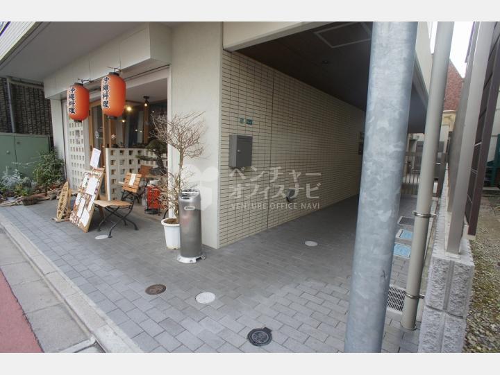 入口周辺【東山ikビル】