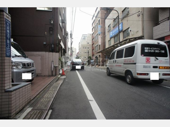 前面道路【サニー九段ビル】