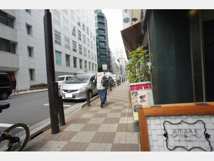 前面道路【アパ銀座中央ビル】