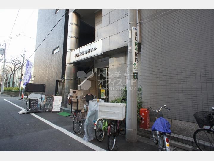 入口周辺【伊勢元総本店ビル】