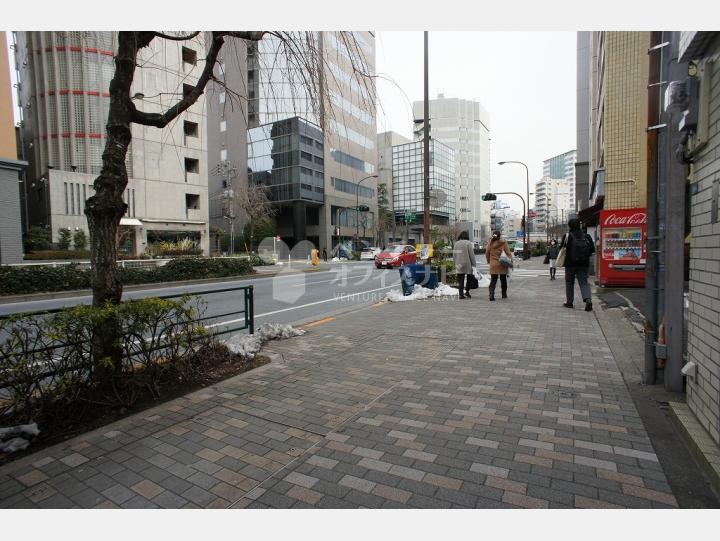 物件前通り【渋谷東ビル】