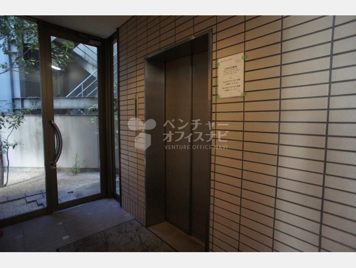 エレベーター【赤坂OSビル】