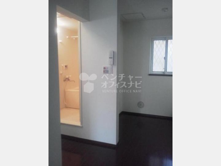 部屋1・角部屋【メゾン白金台】