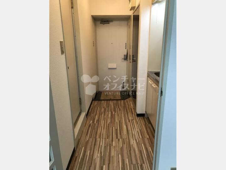 308廊下【ロイヤルパレス原宿】