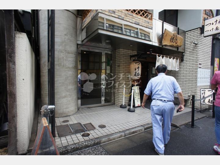 入口 【小川ビル】