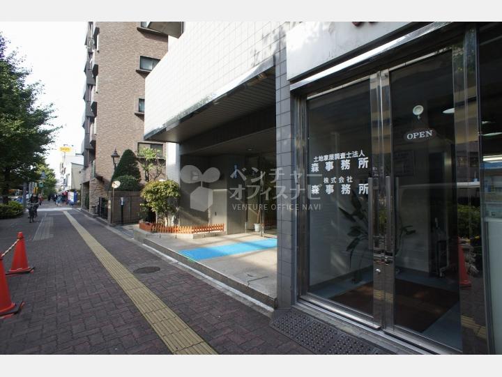 入口周辺【ウイン池袋】