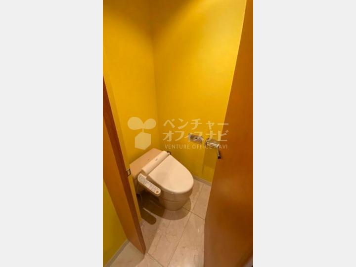 3Fトイレ【塩入小路ビル】