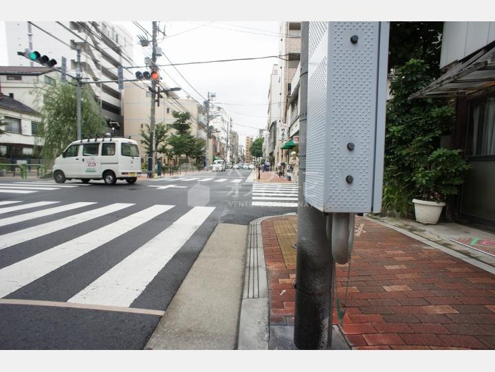 前面道路【仲根ビル】