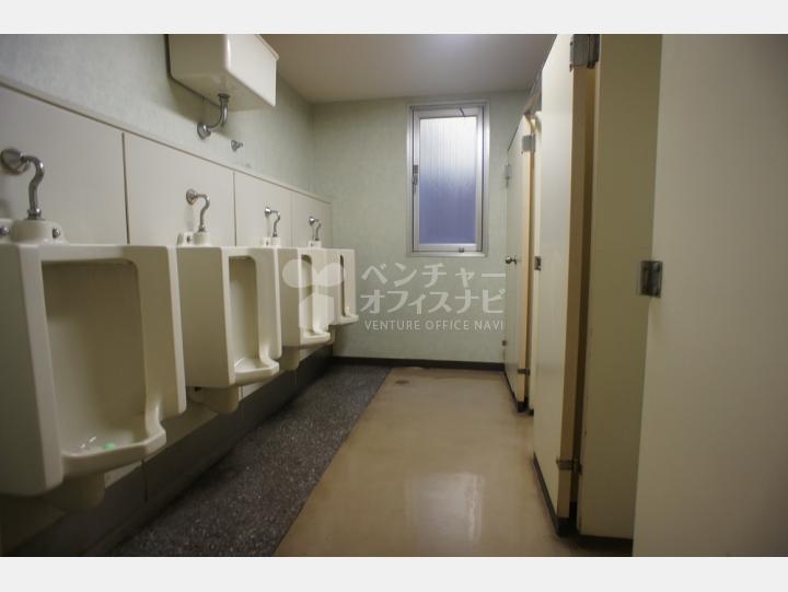 トイレの様子【全国農業共済会館】