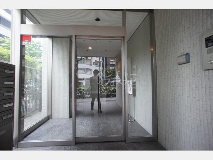 入口【西新宿プライムビル】