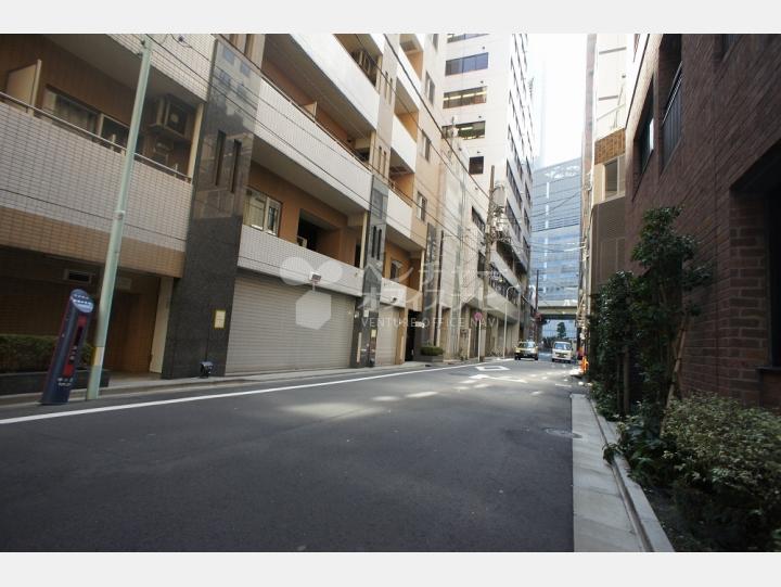 物件前通り【パークリュクス銀座８丁目ｍｏｎｏ】