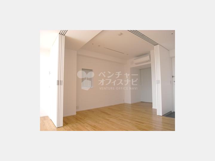 写真ギャラリー 【K's Place (ケーズプレイス)】