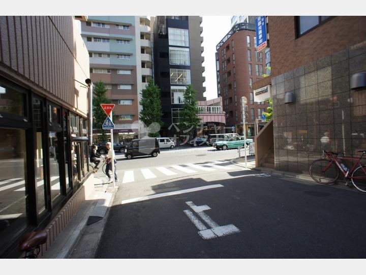 物件前通り【コンド恵比寿】