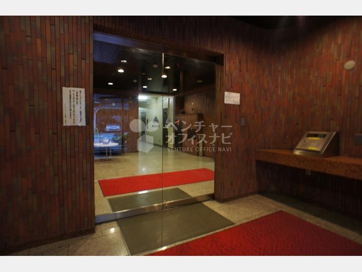 エントランス入口 【サンビューハイツ四番町】