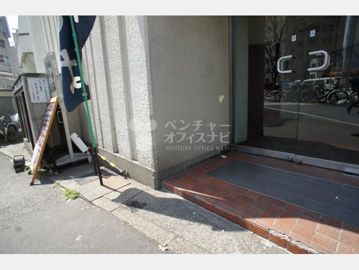 入口【モンテベルデ築地】