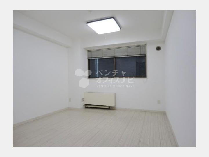 ９０２室内写真１【渋谷南平台久保ビル】