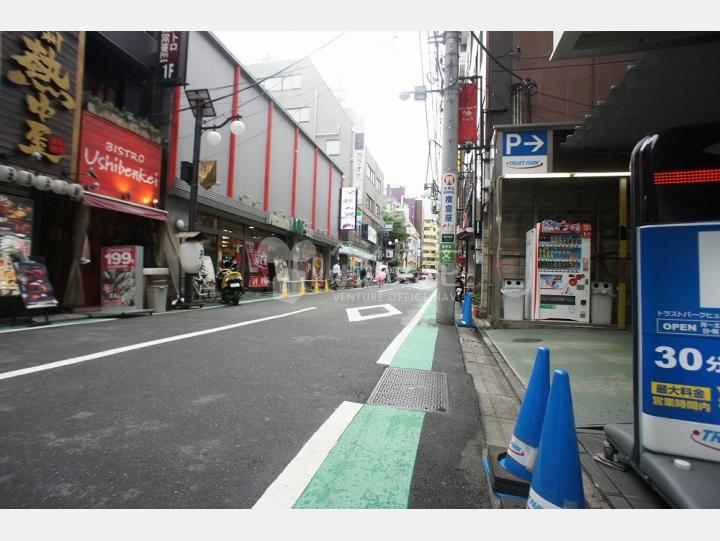 物件前通り【ヒューマックス恵比寿ビル】