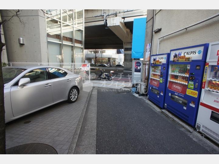 周辺道路　【ラ・カーサ・セレナータ】