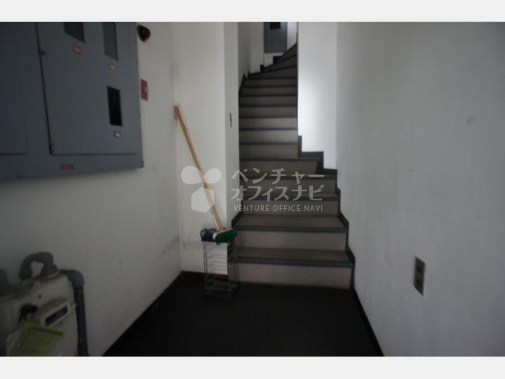 共用部通路【五十川ビル】