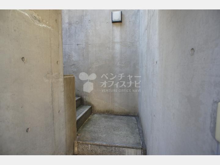 共用部通路【サクライハウスC棟】