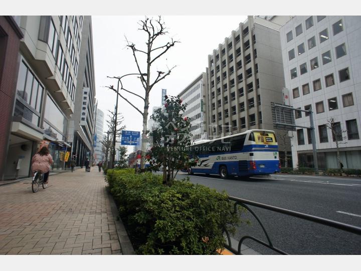 物件前通り【共同ビル茅場町駅前】