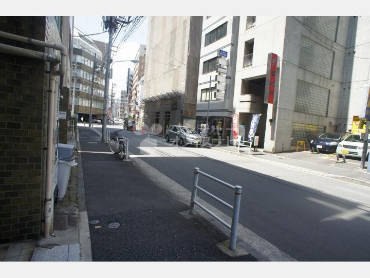 物件前の通り【新日本橋長岡ビル】