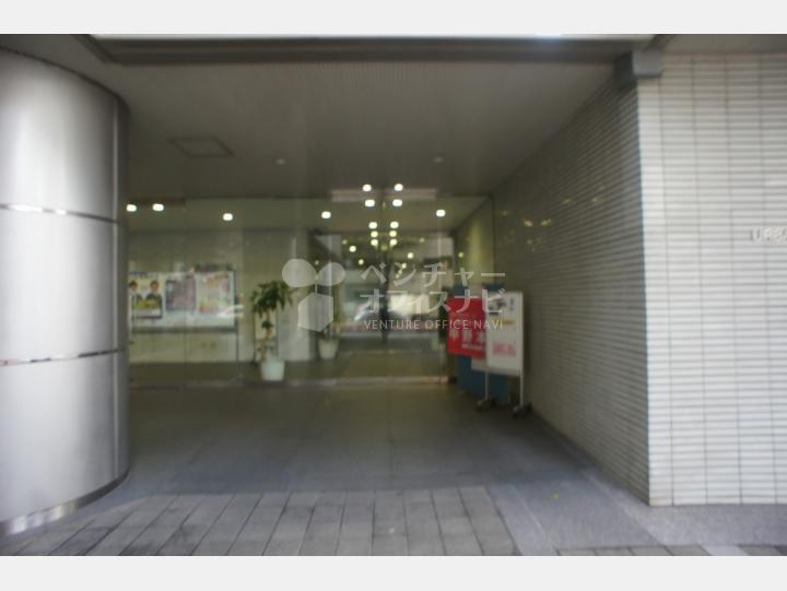 入口 【アーバンネット中野ビル】