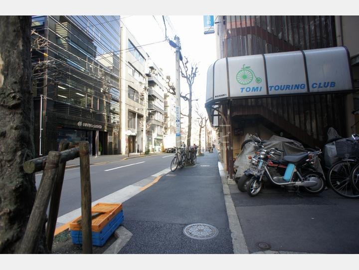 前面道路【一番町村上ビル】