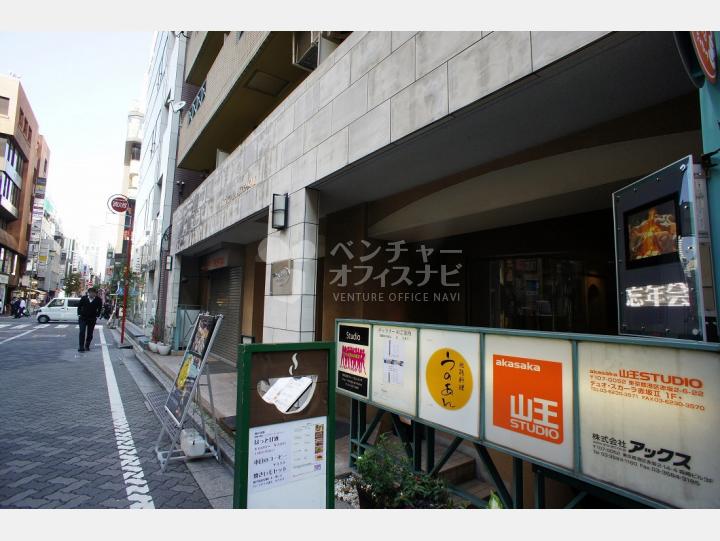 入口周辺【デュオ・スカーラ赤坂Ⅱ】