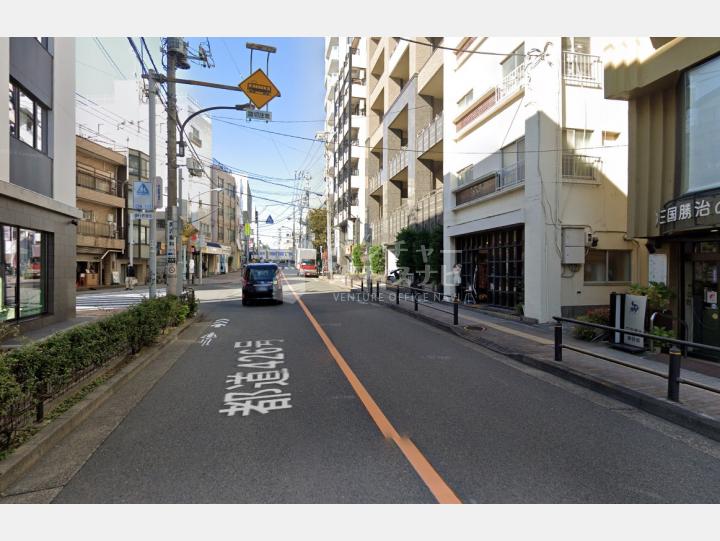 【前面道路】近江ビル