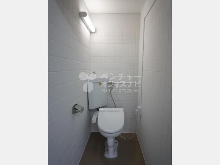 ７０３トイレ【二葉ビル】