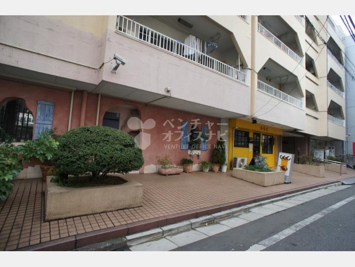 入口周辺【代々木いずみマンション】