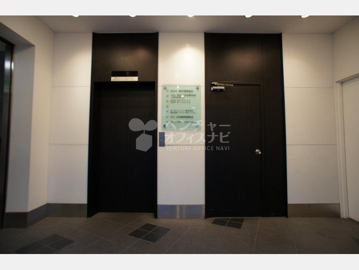 エントランス【石山ビル (ISHIYAMA BLDG)】